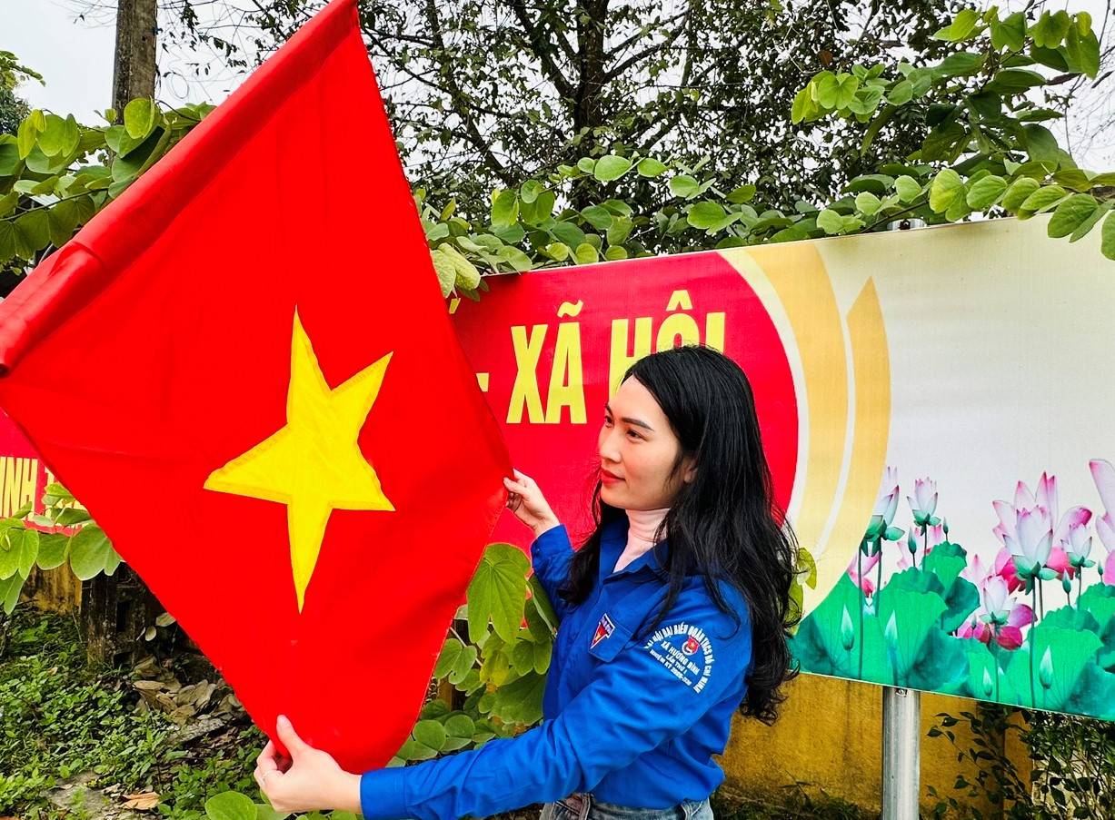 Tuổi trẻ xã Hương Bình tích cực hướng về ngày hội lớn