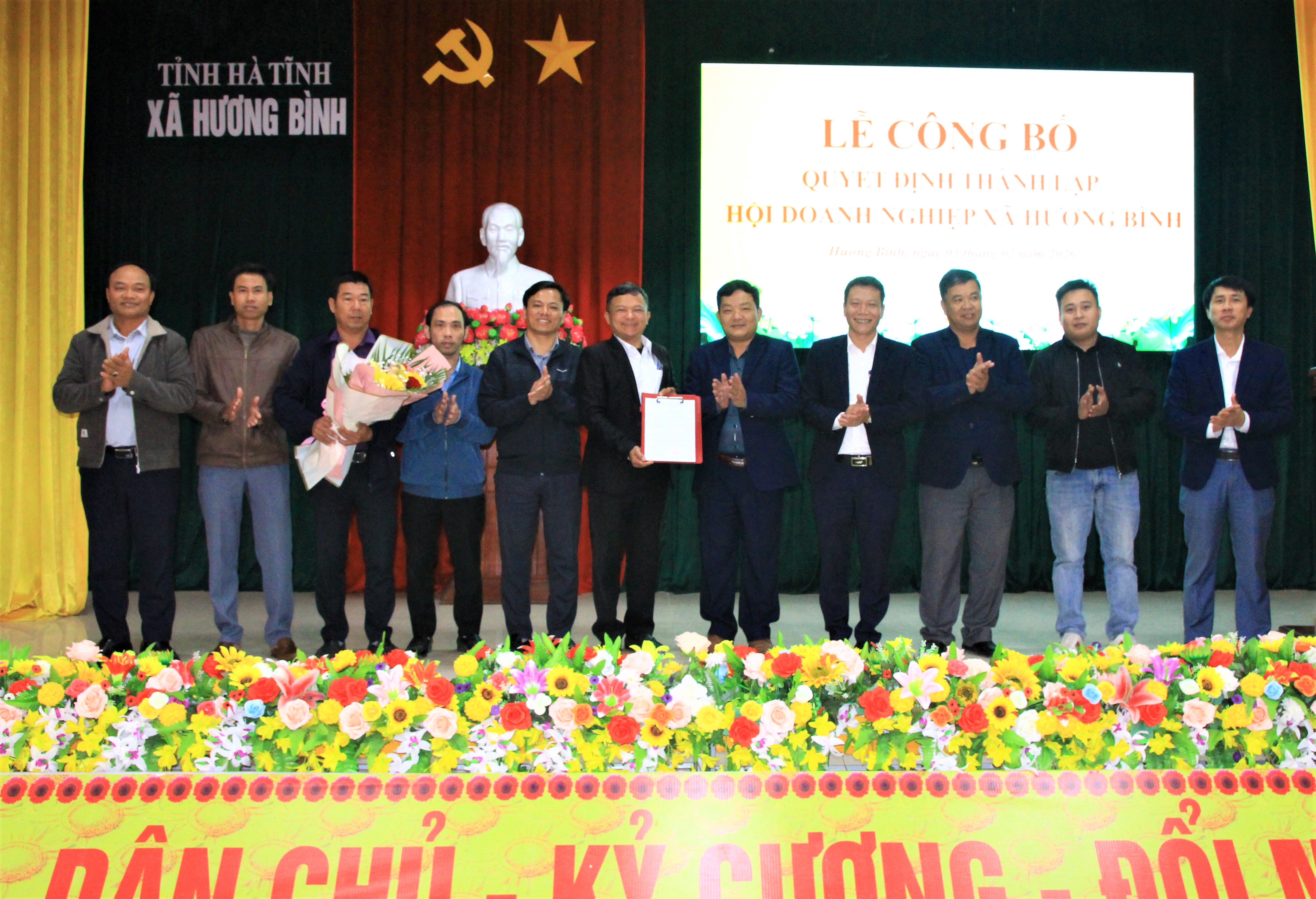 Hương Bình công bố quyết định thành lập Hội doanh nghiệp