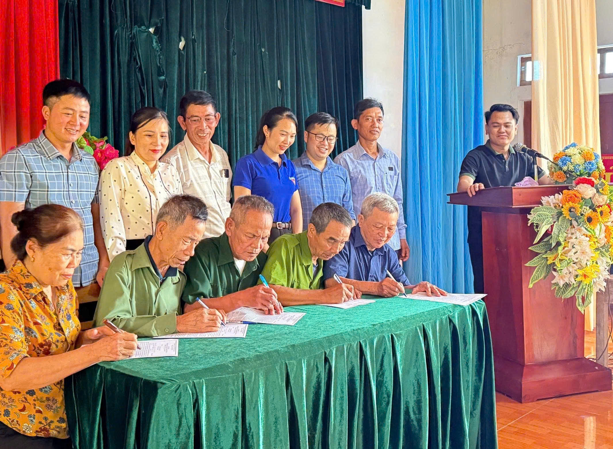 Hương Bình triển khai tuyên truyền ký cam kết phòng cháy, chữa cháy rừng