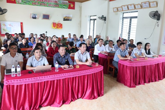 Tìm giải pháp căn cơ tháo gỡ khó khăn, xây dựng thôn Hương Đồng vững mạnh