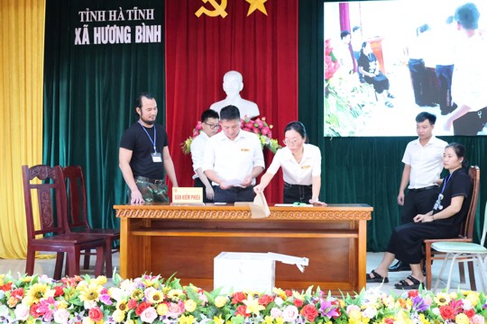 6 lô đất ở đấu giá thành công, vượt giá khởi điểm 652 triệu đồng