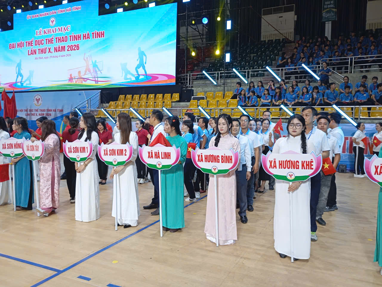 Đoàn TDTT xã Hương Bình tham dự khai mạc Đại hội Thể dục Thể thao tỉnh Hà Tĩnh lần thứ X, năm 2026