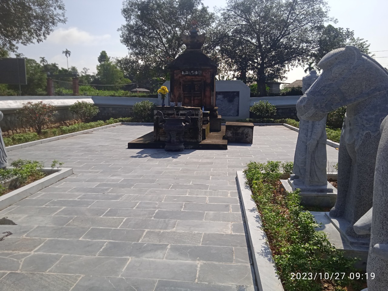   Tiểu sử tóm tắt của Đức Đại Vương Dương Đô 