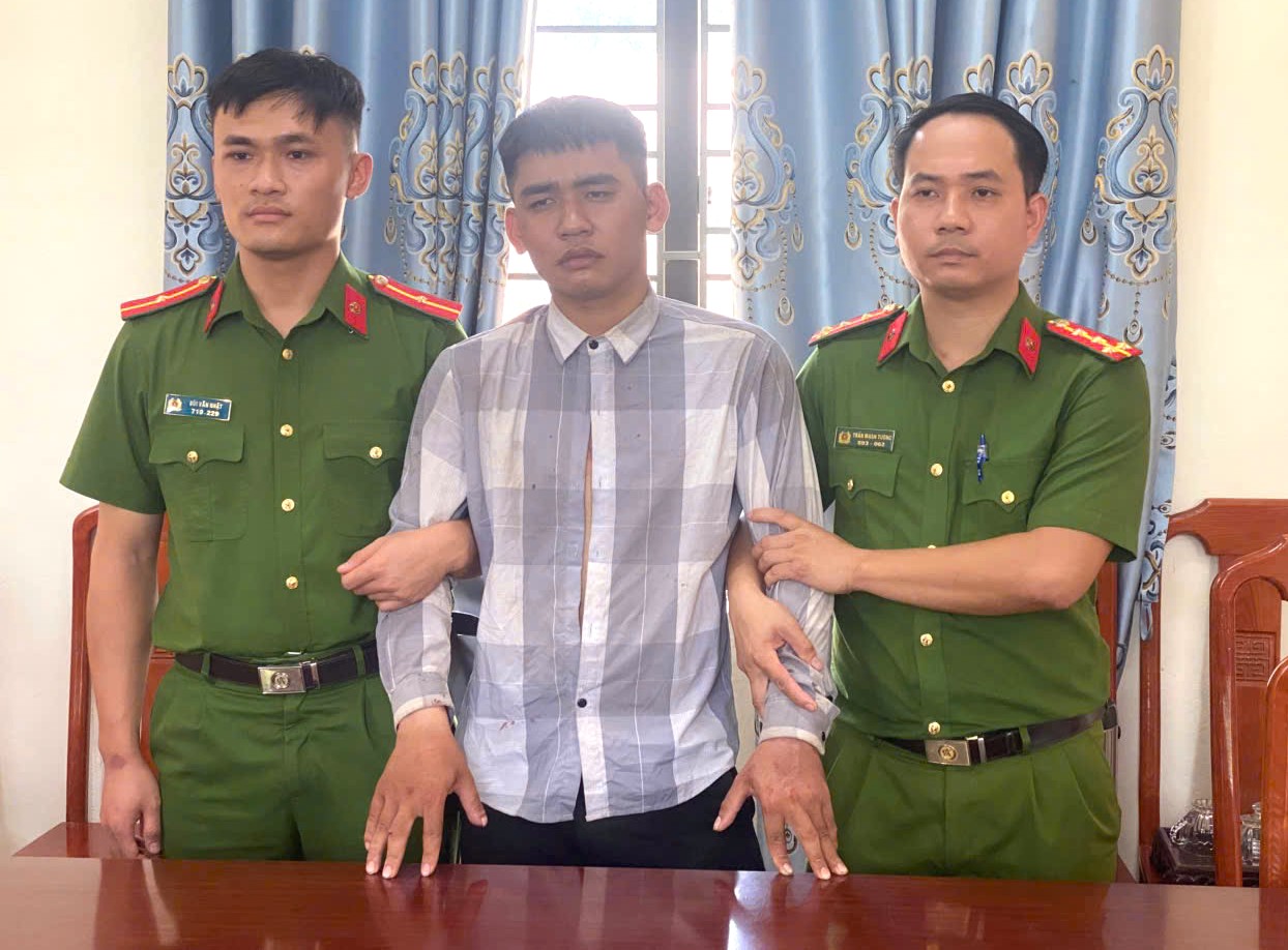 Bắt khẩn cấp đối tượng gây rối trật tự công cộng ở Hương Bình